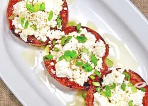 Roșie coaptă cu brânză feta